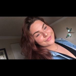 Meet your Posher, Faith